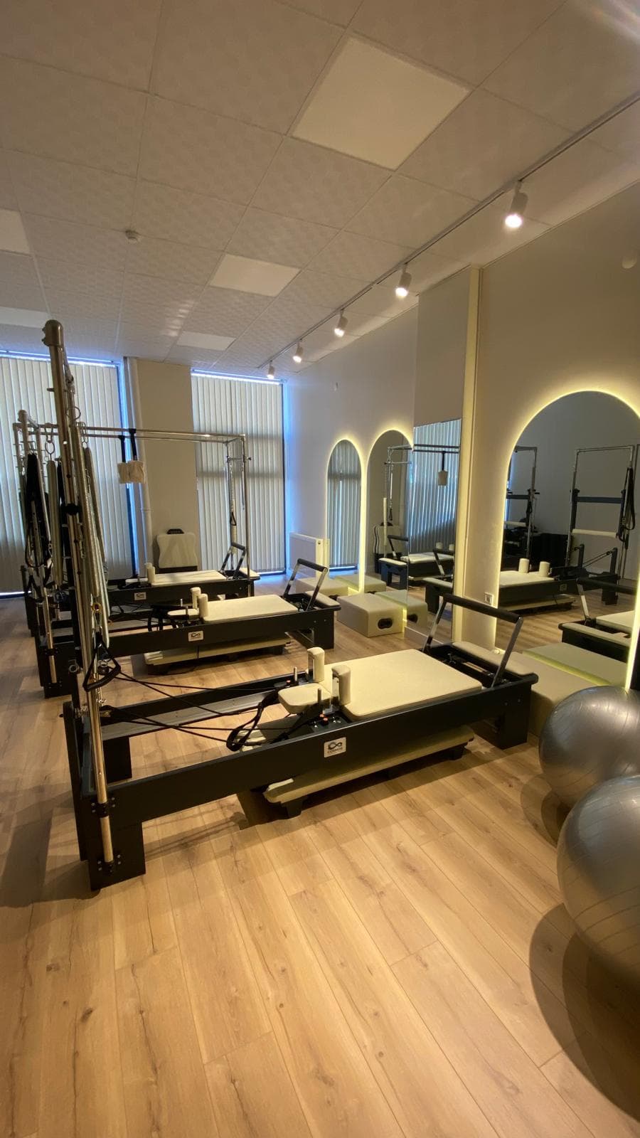 Bel ve boyun ağrısında klinik pilates - Sivas